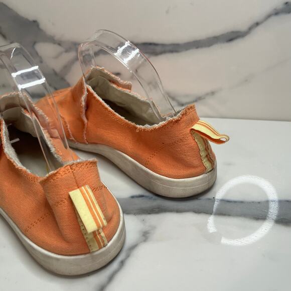 Vionic Beach | Women's Orange Casual Slip On Comfort Malibu Sneaker Sz 9 - Picture 4 of 6